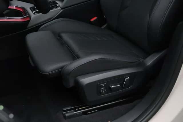 BMW X3 (2026) thumbnail 5