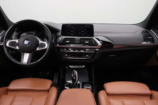 BMW X3 (2019) thumbnail 3