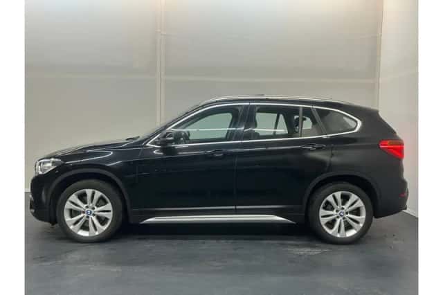 BMW X1 (2017) thumbnail 2