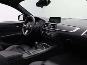 BMW M2 (2017) thumbnail 12