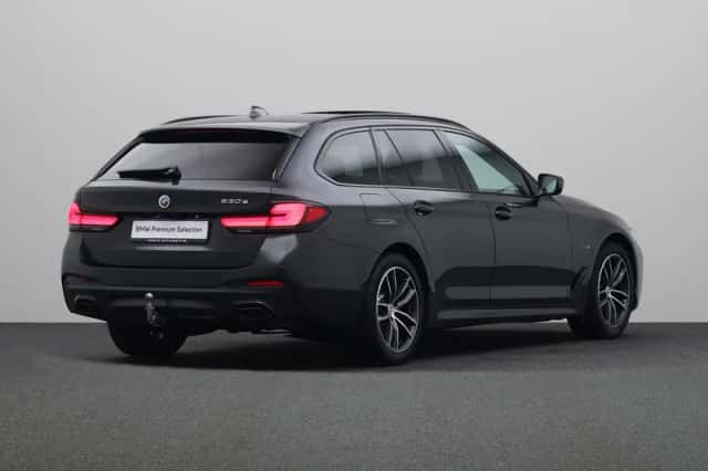 BMW 5-Serie (2022) thumbnail 2