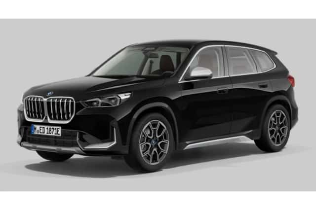 BMW iX1 (2023) thumbnail 1