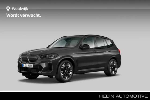 BMW iX3 (2025) thumbnail 1