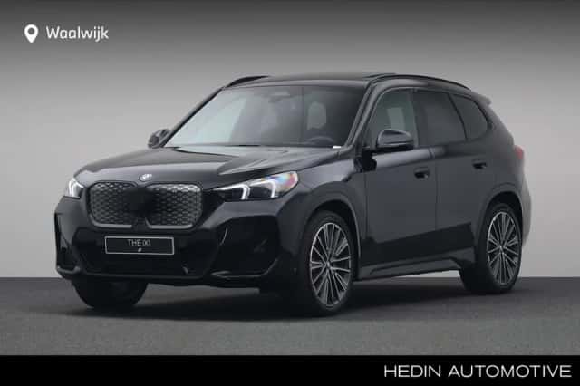 BMW iX1 (2026) thumbnail 1