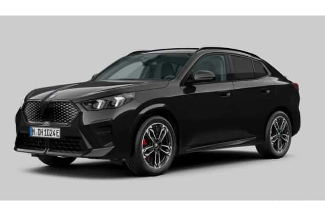 BMW iX2 (2025) thumbnail 4