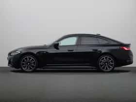 BMW i4 (2023) thumbnail 8