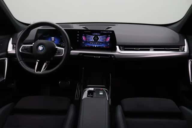 BMW X1 (2025) thumbnail 3