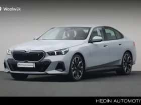 BMW i5 (2025)