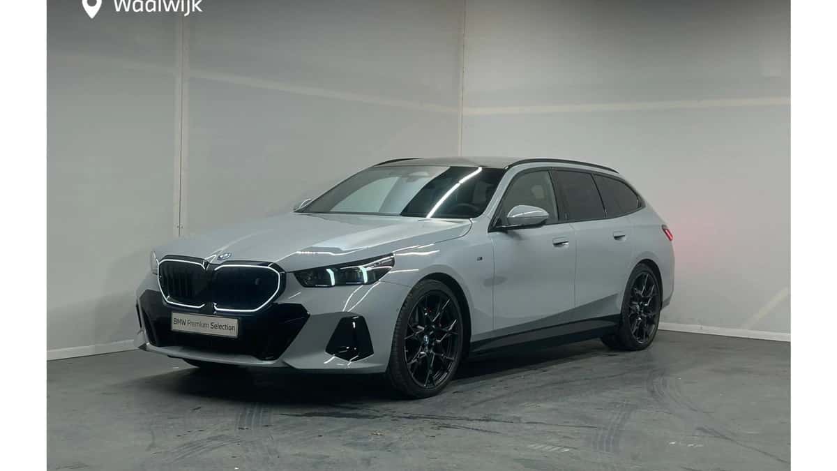 BMW i5 (2025) — foto 1