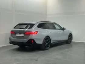 BMW i5 (2025) thumbnail 3