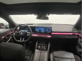 BMW i5 (2025) thumbnail 4