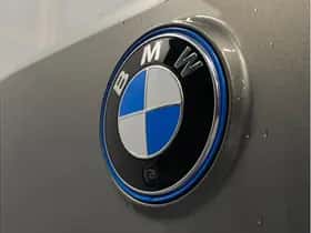 BMW iX (2024) thumbnail 15