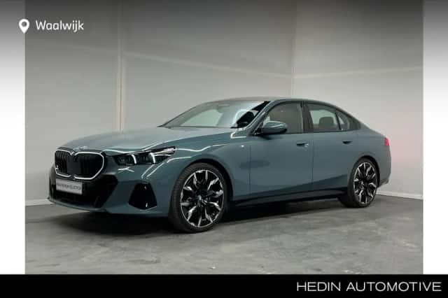 BMW 5-Serie (2024) thumbnail 1