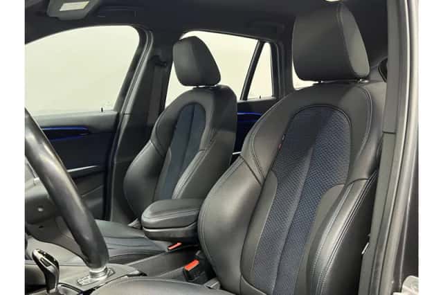 BMW X1 (2022) thumbnail 5