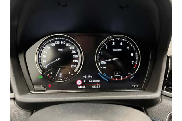 BMW X1 (2022) thumbnail 6