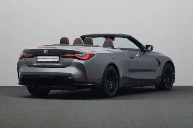 BMW M4 (2022) thumbnail 2