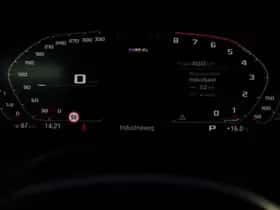BMW M4 (2022) thumbnail 5