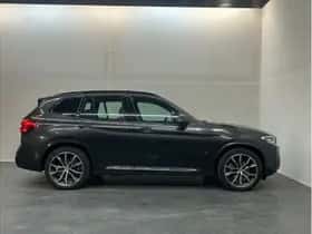 BMW X3 (2023) thumbnail 7