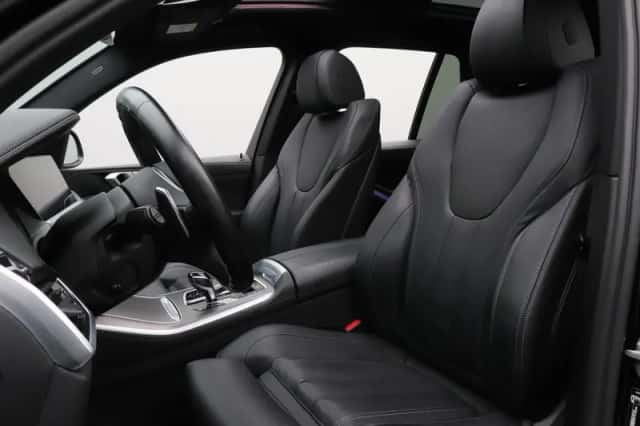 BMW X5 (2022) thumbnail 4