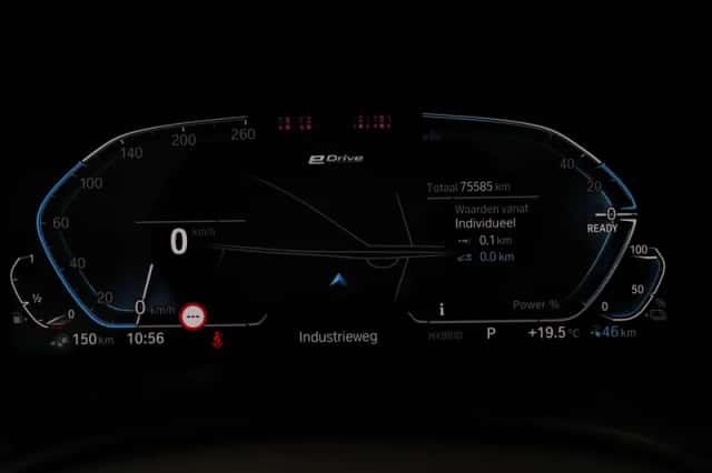 BMW X5 (2022) thumbnail 5