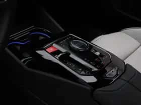 BMW M5 (2025) thumbnail 16