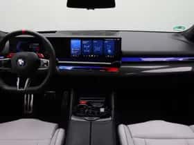 BMW M5 (2025) thumbnail 3