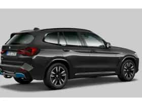 BMW iX3 (2024) thumbnail 2