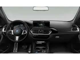 BMW iX3 (2024) thumbnail 3
