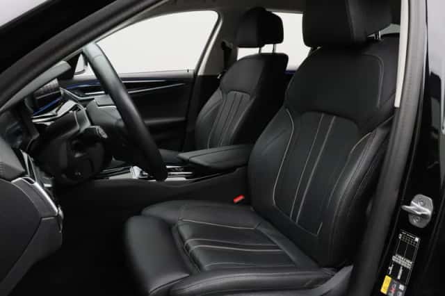 BMW 5-Serie (2023) thumbnail 4