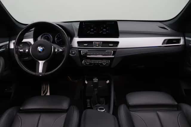 BMW X1 (2022) thumbnail 3