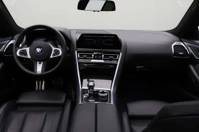 BMW 8-Serie (2021) thumbnail 3