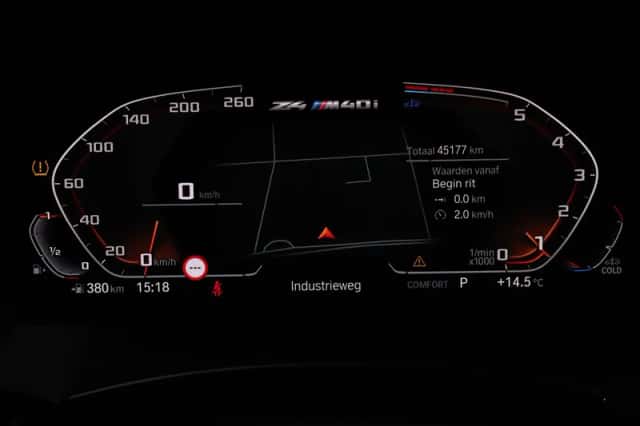 BMW Z4 (2022) thumbnail 5