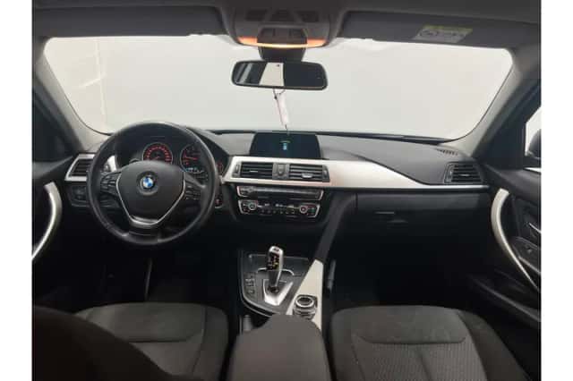 BMW 3-Serie (2018) thumbnail 4