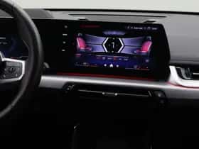 BMW iX1 (2025) thumbnail 13