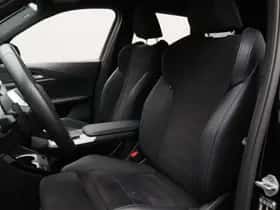 BMW iX1 (2025) thumbnail 4