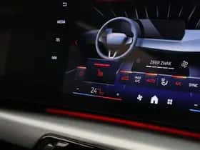 BMW iX1 (2025) thumbnail 6