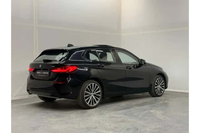BMW 1-Serie (2021) thumbnail 3