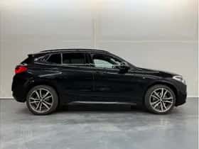 BMW X2 (2018) thumbnail 9