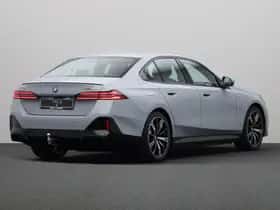 BMW i5 (2025) thumbnail 2