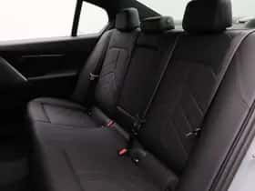 BMW i5 (2025) thumbnail 18