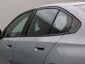 BMW i5 (2025) thumbnail 24