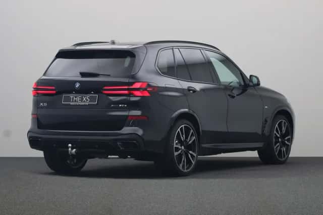 BMW X5 (2026) thumbnail 2
