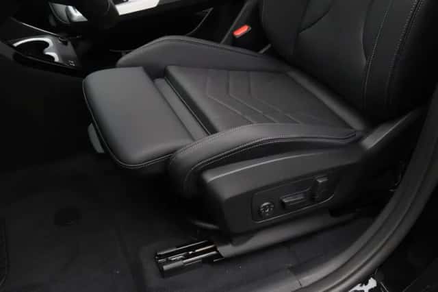BMW X1 (2026) thumbnail 5