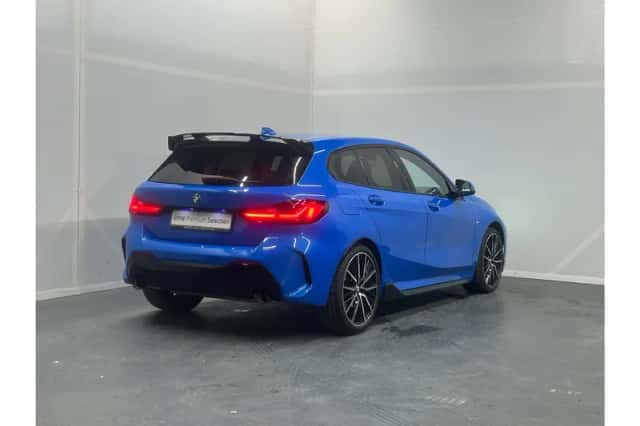 BMW 1-Serie (2021) thumbnail 3