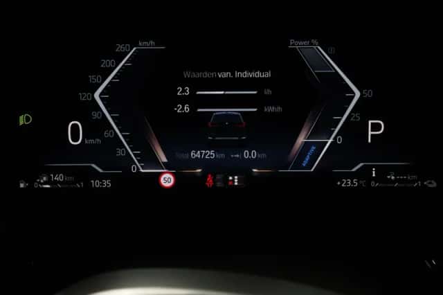BMW X1 (2023) thumbnail 6