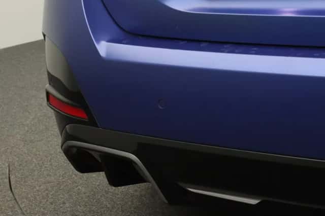BMW i4 (2022) thumbnail 6
