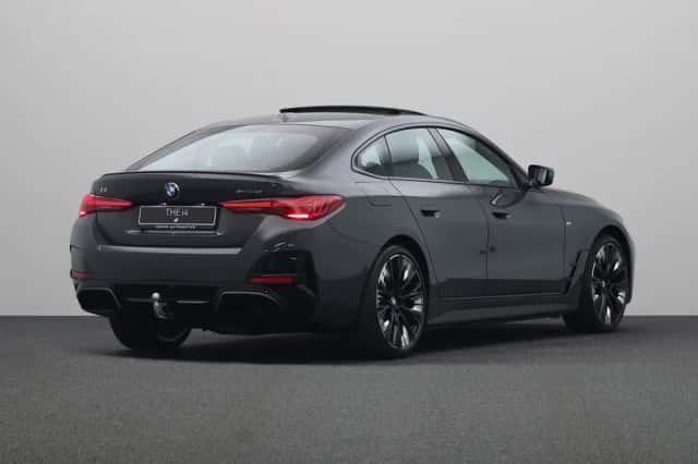 BMW i4 (2026) thumbnail 2