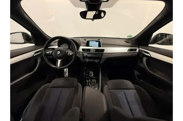 BMW X1 (2019) thumbnail 6