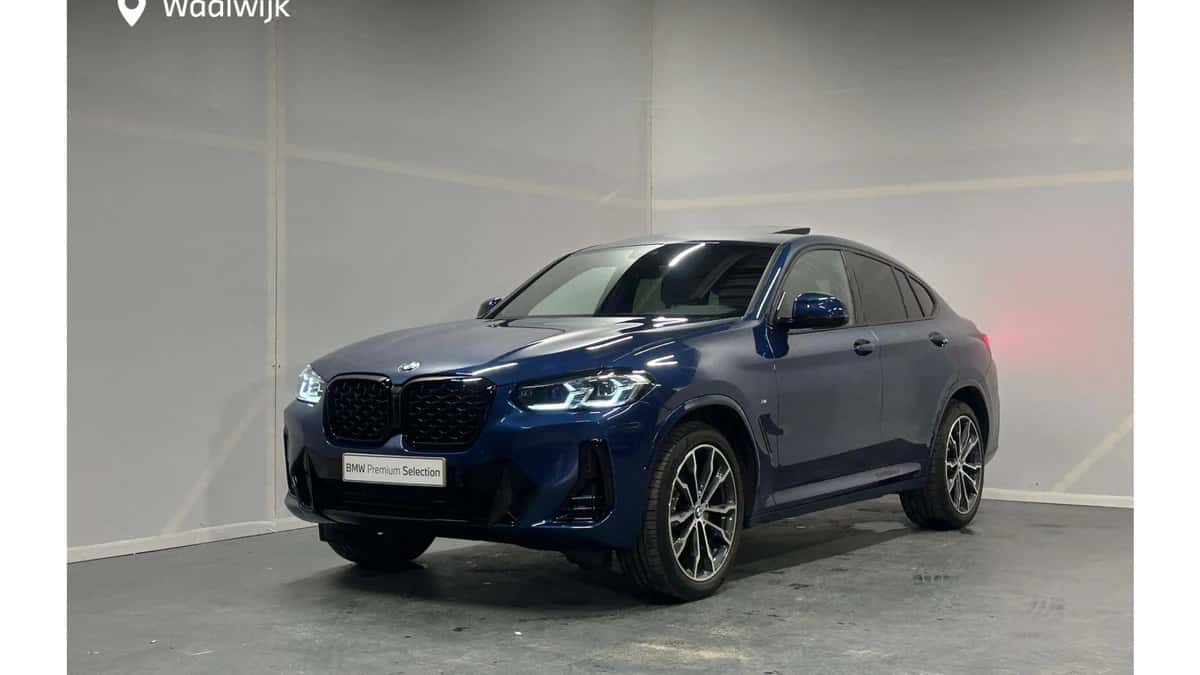 BMW X4 (2024) — foto 1