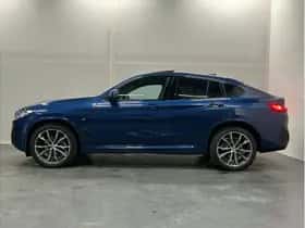 BMW X4 (2024) thumbnail 2